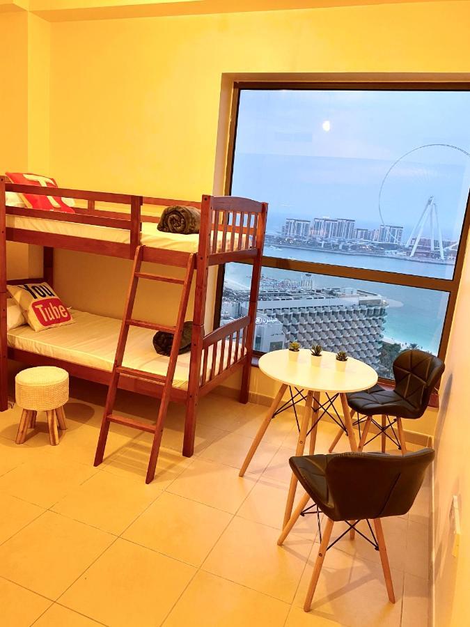 Bombay Backpackers Dxb (Adults Only) Dubai Exterior foto